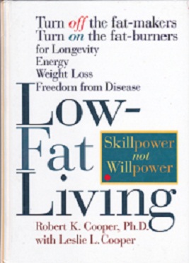 Secondhand Used Book - LOW-FAT LIVING by Robert K Cooper with Leslie L Cooper
